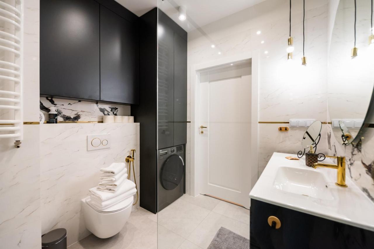 Wola Marble Apartment Warszawa Eksteriør bilde